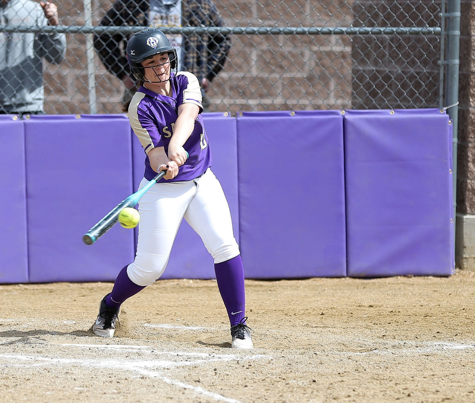 041518-ir-spt-softball-CC-3.jpg